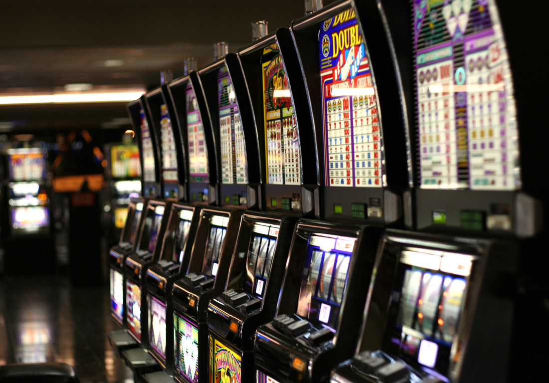2. Unleashing the Thrills: Dive into the Exciting World of Slot Machines at KatsuBet Casino